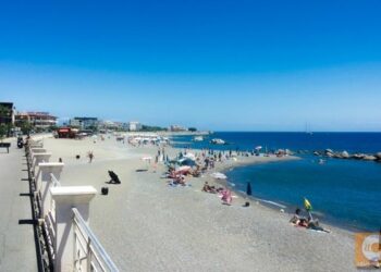 Vacanze, Ciro’ Marina tra le localita’ piu’ economiche d’Italia