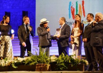 Al Bano riceve il Pitagora d’Argento di Michele Affidato