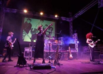 Caso Rivoltelle a Rossano: ‘Siete lesbiche’. Il sindaco: ‘ho chiesto scusa’