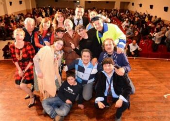 Teatro dialettale, a Scandale premiata la compagnia ‘Codex 8e9’