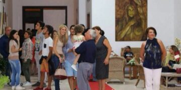 Le opere di Mistral in esposizione a Ciro’ Marina