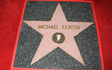 Michael Keaton vola come Batman nella Walk of Fame