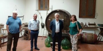 Cirò, Il Prefetto di Crotone in visita notturna al borgo antico di Ciro’