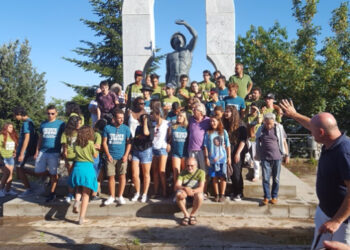 Volontariato contro le mafie, giovani in visita a Petilia Polciastro