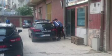 Accoltella convivente dopo lite, arrestata 33enne a Cotronei