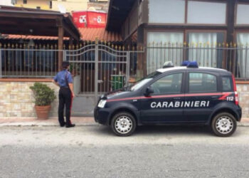 Rissa in ristorante, carabinieri chiudono locale: 11 denunce