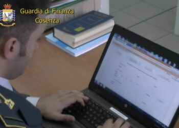 Studio legale evade oltre 1 milione di imposte, sequestrati immobili