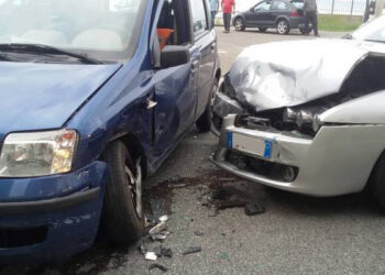 Sangue sulla SS106, incidente a Cariati: un morto