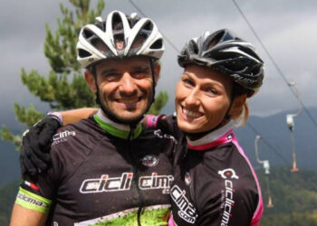 Mountain bike, marito e moglie vincono ‘White top Sila’: oltre 350 partecipanti