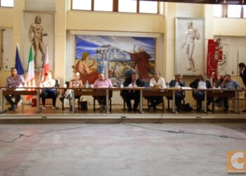 Ciro’ Marina, maggioranza vota dissesto. FdI: ‘ripercussioni pesanti su cittadini’