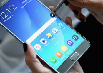 Samsung blocca vendite del Note 7, la batteria esplode