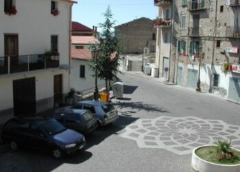 Prefetto sospende consiglio comunale di Spezzano Piccolo