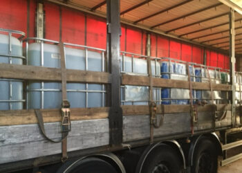 Sequestrate a Crotone 26 tonnellate di combustibile di contrabbando