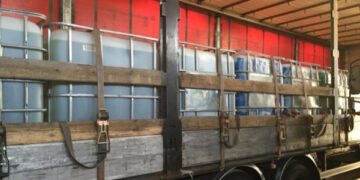 Sequestrate a Crotone 26 tonnellate di combustibile di contrabbando