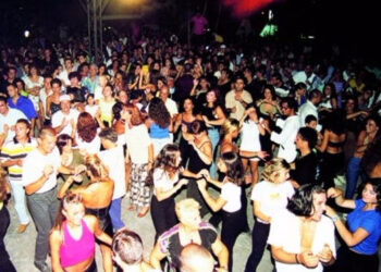Finanza nelle strutture turistiche vibonesi, sigilli a discoteca: denunce e sanzioni