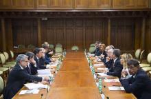 Renzi incontra l’Associazione nazionale magistrati e il Consiglio nazionale forense