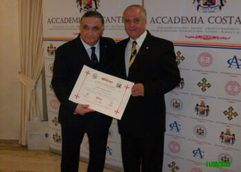 Il Cav. Vincenzo Costa insignito Accademico d’Onore