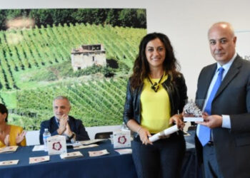 Grappolo d’Oro 2016 al Presidente della Camera di Commercio di Cosenza, Klaus Algieri