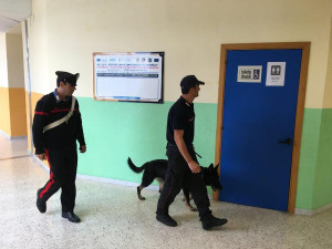 controlli-anti-droga-nelle-scuole1