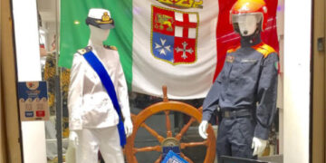 Crotone, il 4 novembre, la Capitaneria dedica una vetrina alla Marina Militare