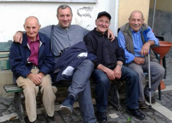 Ciro’, Don Giovanni Napolitano lascia la parrocchia di Santa Maria de Plateis