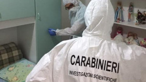 ragazza-uccide-madre-crotone-carabinieri