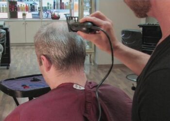 Guardia di Finanza: scoperto parrucchiere abusivo