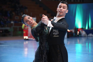 danza-sportiva-litalia-fa-il-pieno-di-medaglie1