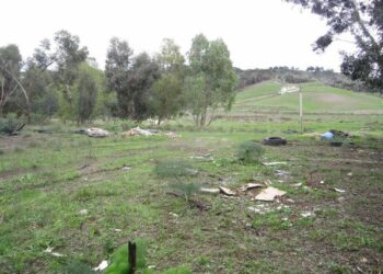 Guardie Ecozoofile: rinvenuta discarica vicino la Stazione di Cutro