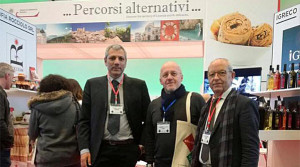 i-rappresentanti-della-camera-di-cosenza-con-lo-chef-umberto-vezzoli