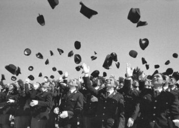 Il Calendario della Polizia di Stato 2017 realizzato con 12 scatti in bianco e nero