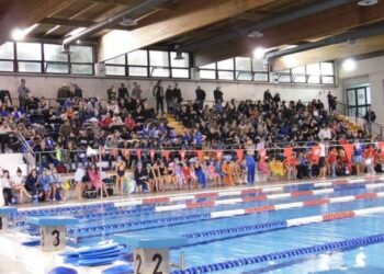 35 atleti della Piscina Neysis di Ciro’ Marina, pronti per la stagione agonistica