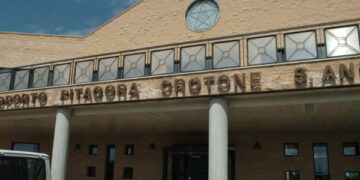 Sono trascorsi tre giorni che l’Aeroporto di Crotone ha chiuso i battenti