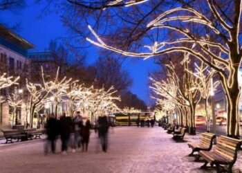 Cosenza, Edifici a rischio sismico? Prima 500milaeuro per le luminarie