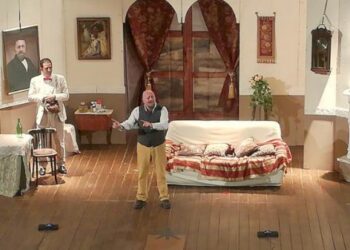 Grande successo per la Compagnia Krimisa al teatro comunale di Cariati