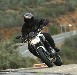 Kawasaki Z650, come è fatta e come la nuova naked