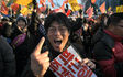Corea del Sud, ok all’impeachment per la presidente Park. FOTO