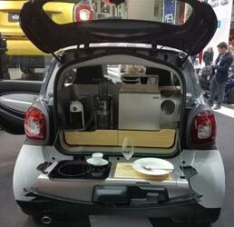 Arriva la Smart Forfood firmata Oldani: con cucina e macchina del caffè a bordo