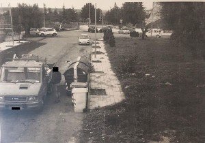 abbandono-sacchetti-immondizia-per-strada-ecco-le-foto-dei-trasgressori1