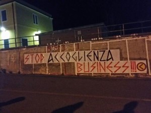 apertura-di-centri-per-immigrati-stop-accoglienza-business