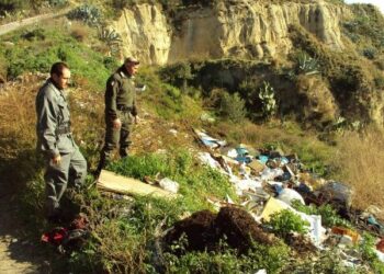 Ennesima discarica a cielo aperto nel Comune di Casabona