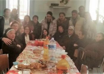 Il Pranzo di Natale dell’Oratorio e Arcobaleno di Ciro’ insieme al Coro e Cast