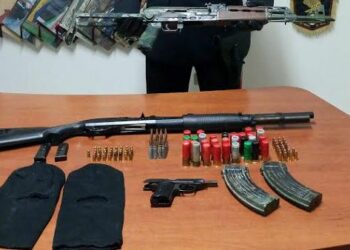 Isola Capo Rizzuto: andava in giro armato, arrestato dai Carabinieri