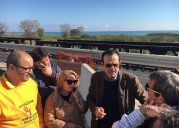 L’Assessore regionale Musmanno attraversa la SS106 per verificarne le criticità