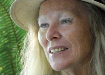 Lucinda Jones a Strongoli per presentare il “3E Film-Festival”