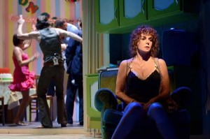 successo-per-il-dramma-notturno-di-donna-con-ospiti-con-giuliana-de-sio2