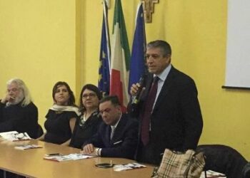 Violenze sulle donne, Francesca Gallello all’stituto superiore di Cassano All’Ionio