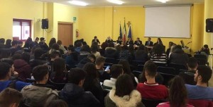 violenze-sulle-donne-francesca-gallello-allstituto-superiore-di-cassano-allionio2