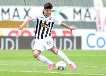 Calciomercato, il Milan si defila per Orsolini