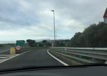 Automobilista segnala all’Anas: segnali stradali pericolosi sulla Salerno-Reggio Calabria